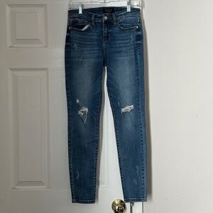 Women's Judy Blue Mid Rise Skinny Fit Jeans Medium Wash Style Size 5/27 Distress